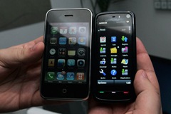 nokia-5800-vs-iphone